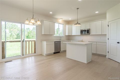 Tiny photo for 2001 Crested Butte Drive, White Lake Charter Township, MI 48383 (MLS # 20261003049)