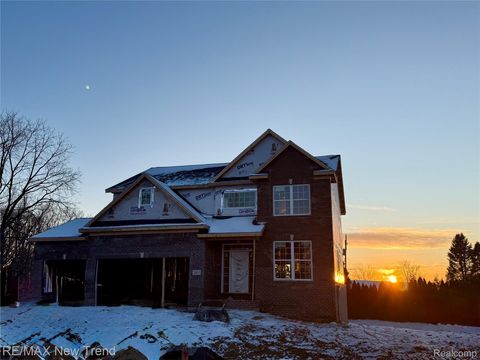 2001 Crested Butte Drive White Lake Charter Township MI 48383