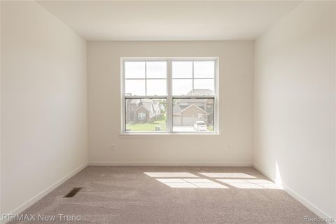 Tiny photo for 2001 Crested Butte Drive, White Lake Charter Township, MI 48383 (MLS # 20261003049)