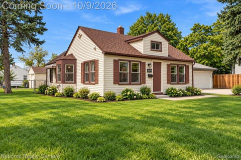 Photo of 20875 Elroy Avenue, Warren City, MI 48089 (MLS # 20261081511)