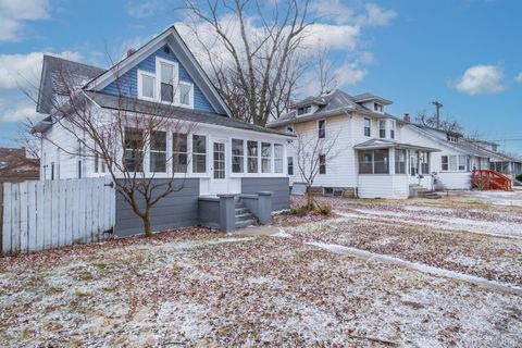 201 W PARENT Avenue Royal Oak City MI 48067