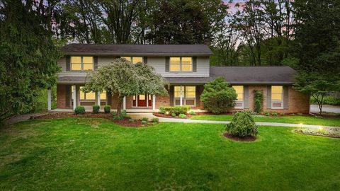 1558 SYLVAN GLEN Road Meridian Charter Township MI 48864