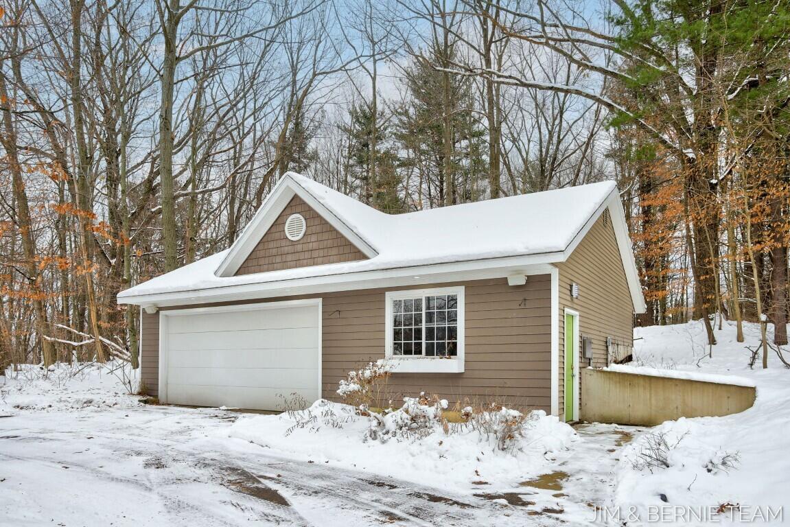 3653 Grand Bluffs Court SW