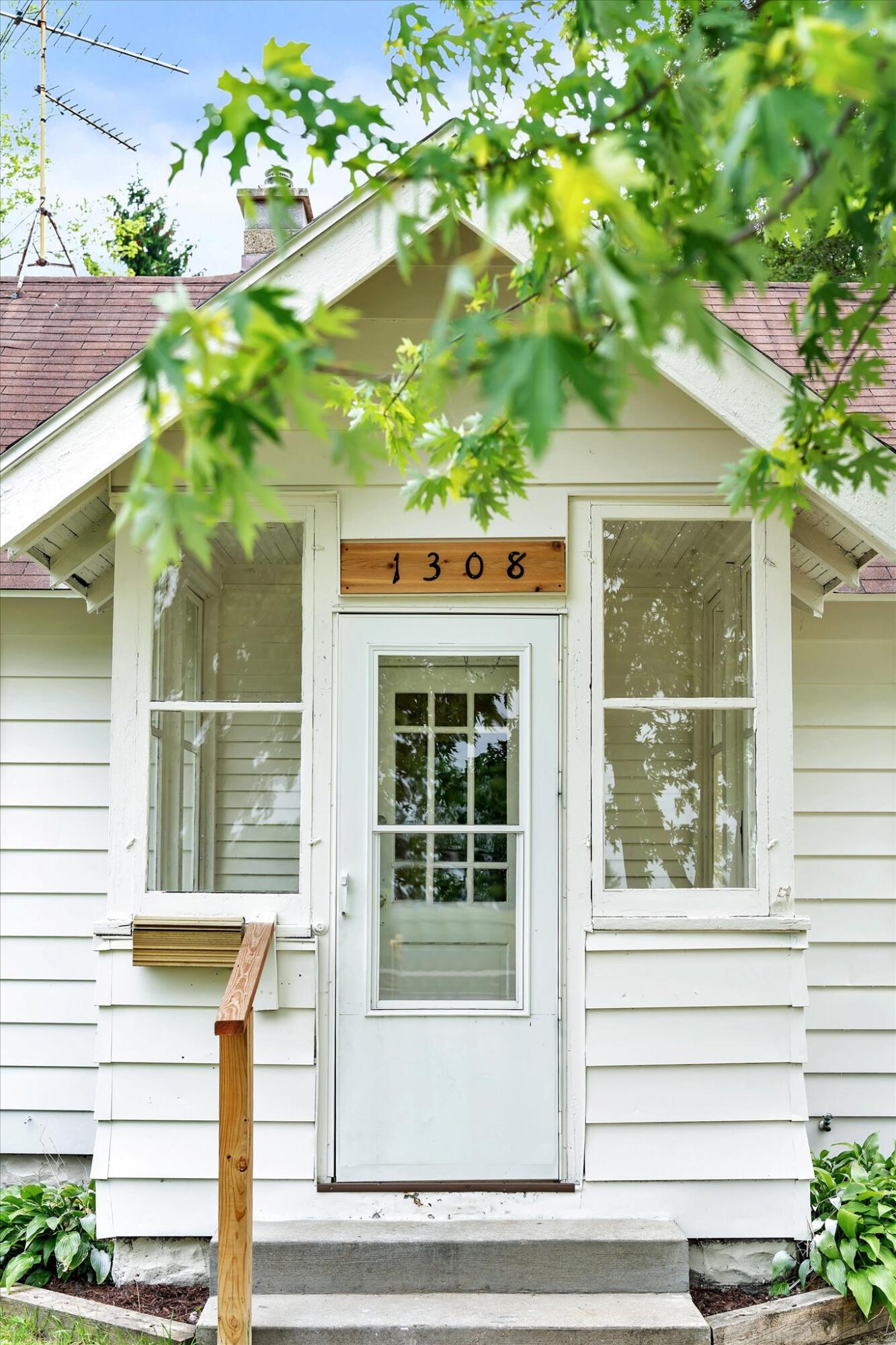 1308 Marquette Street SW