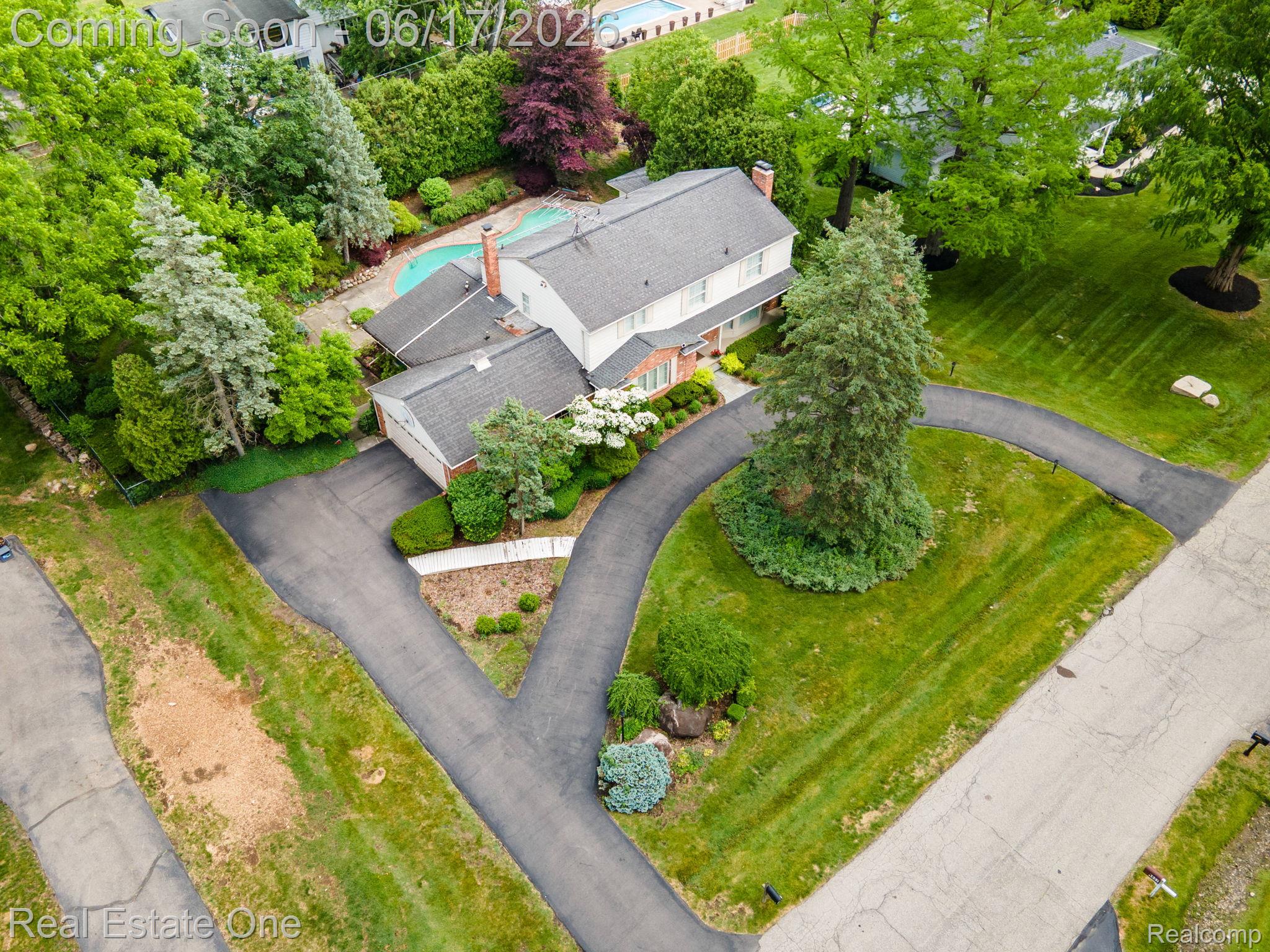 1632 Spotswood Drive