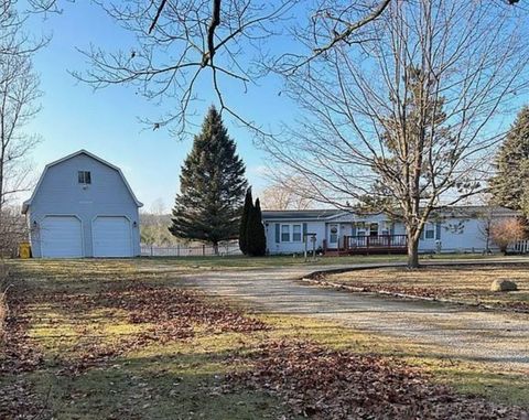 3894 Lake George Road Dryden Township MI 48428