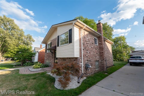 Tiny photo for 22708 Alger Street, St Clair Shores City, MI 48080 (MLS # 20261064608)
