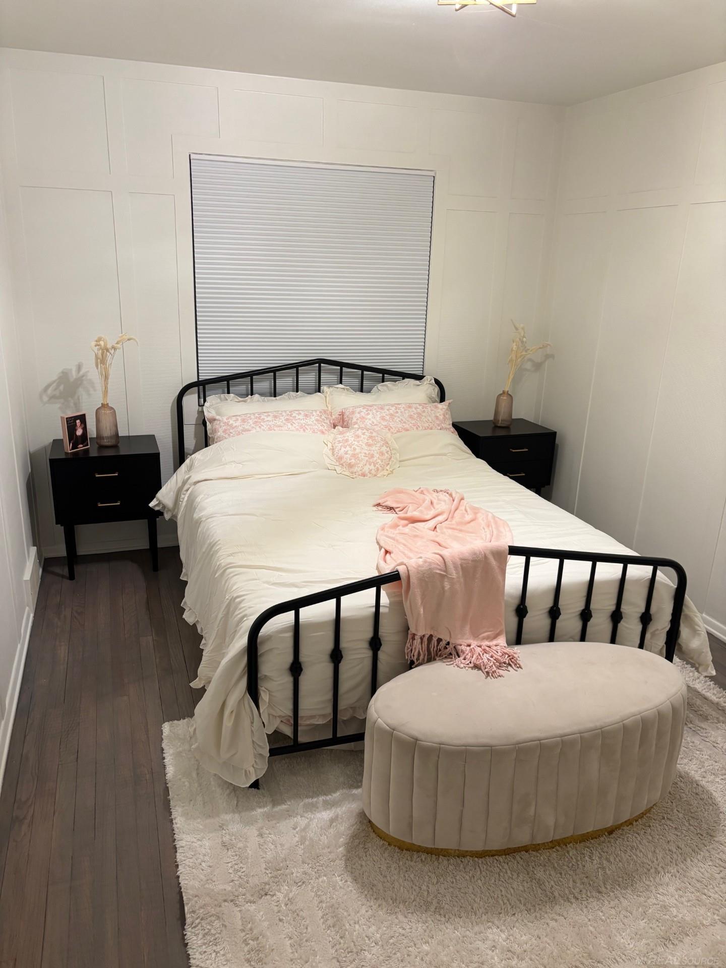 23301 Edsel Ford Court