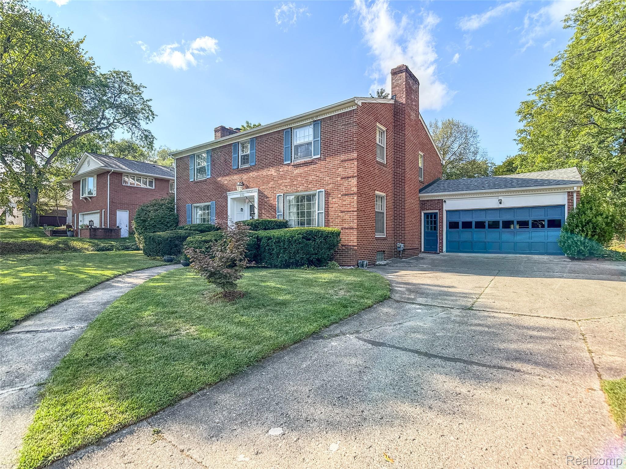 3102 Westwood Parkway