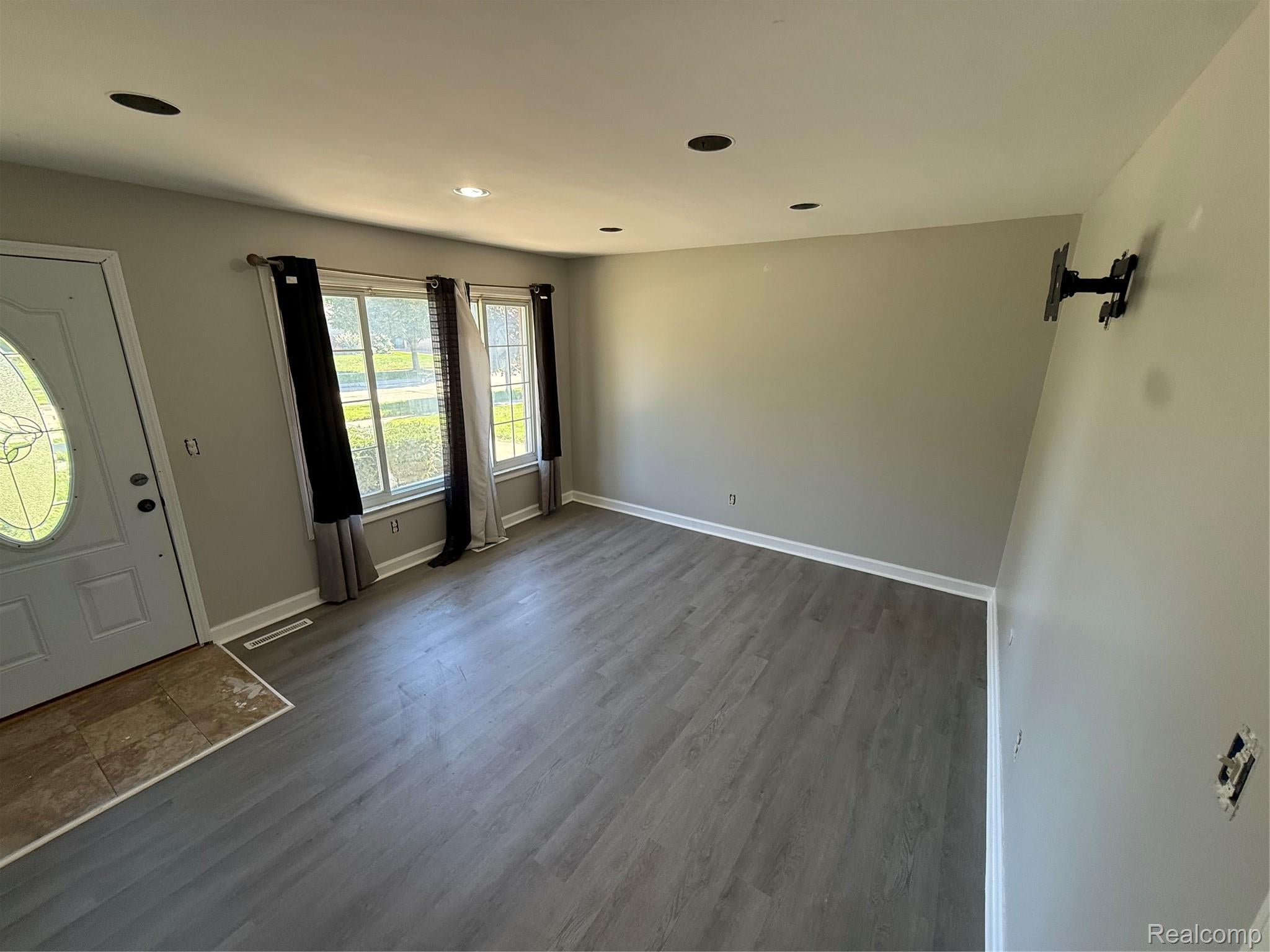 32627 Wauketa Drive