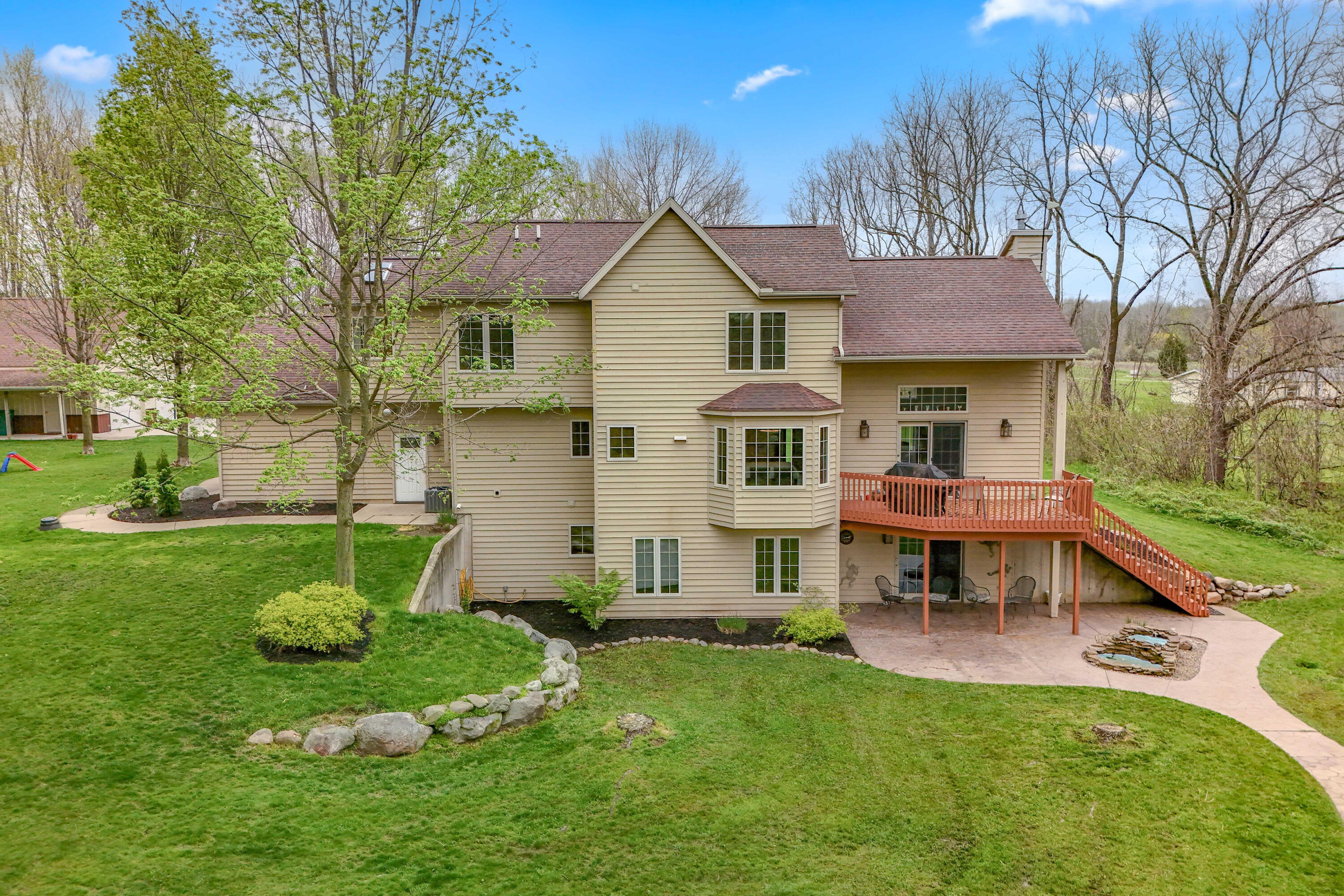 245 W Girard Road