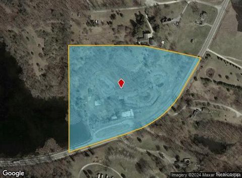 5600 MICHIGAN Avenue Franklin Township MI 49287