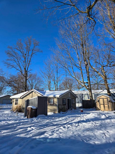 2695 Ovid Street Crystal Township MI 48818