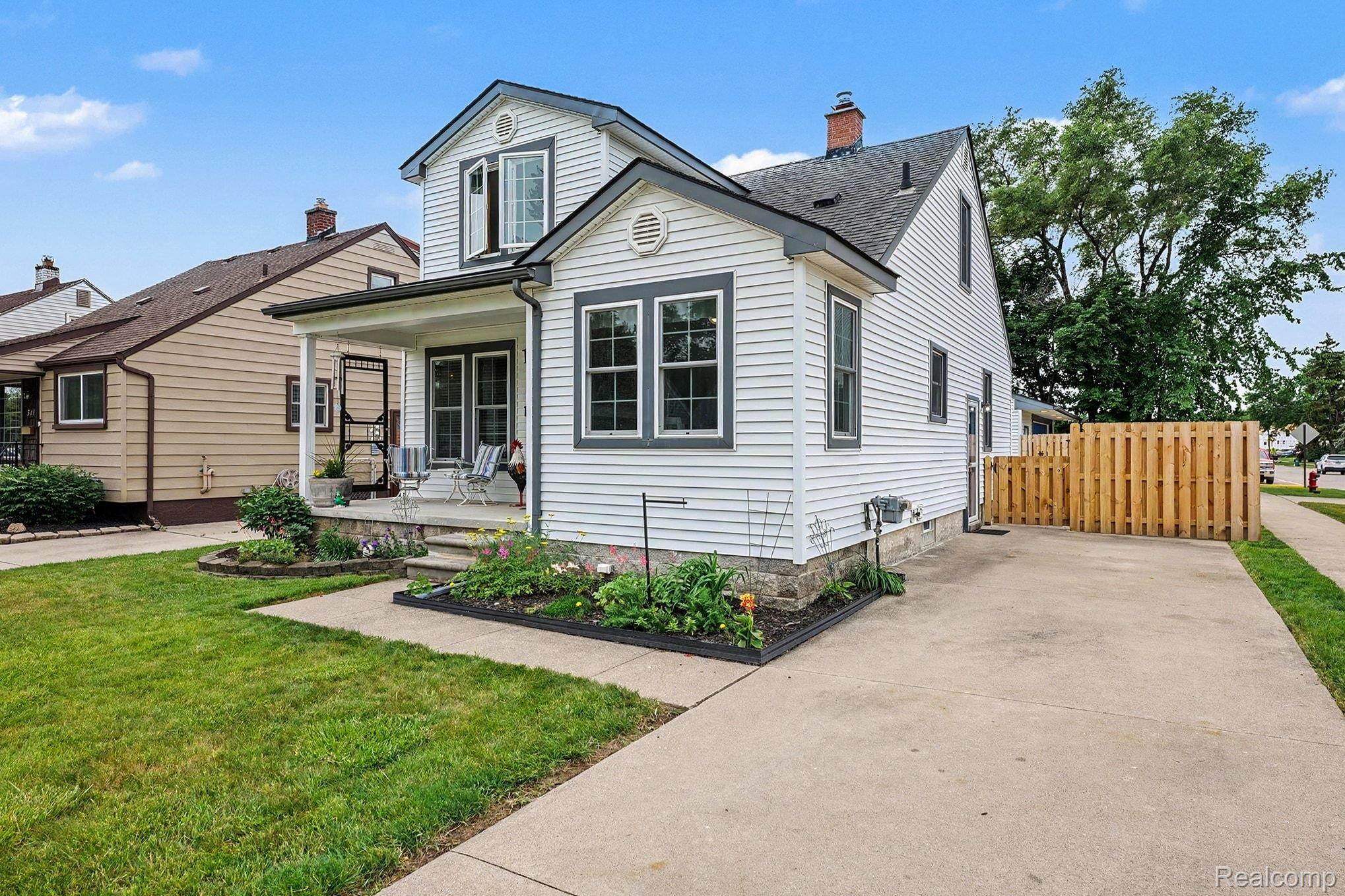 549 Park Drive