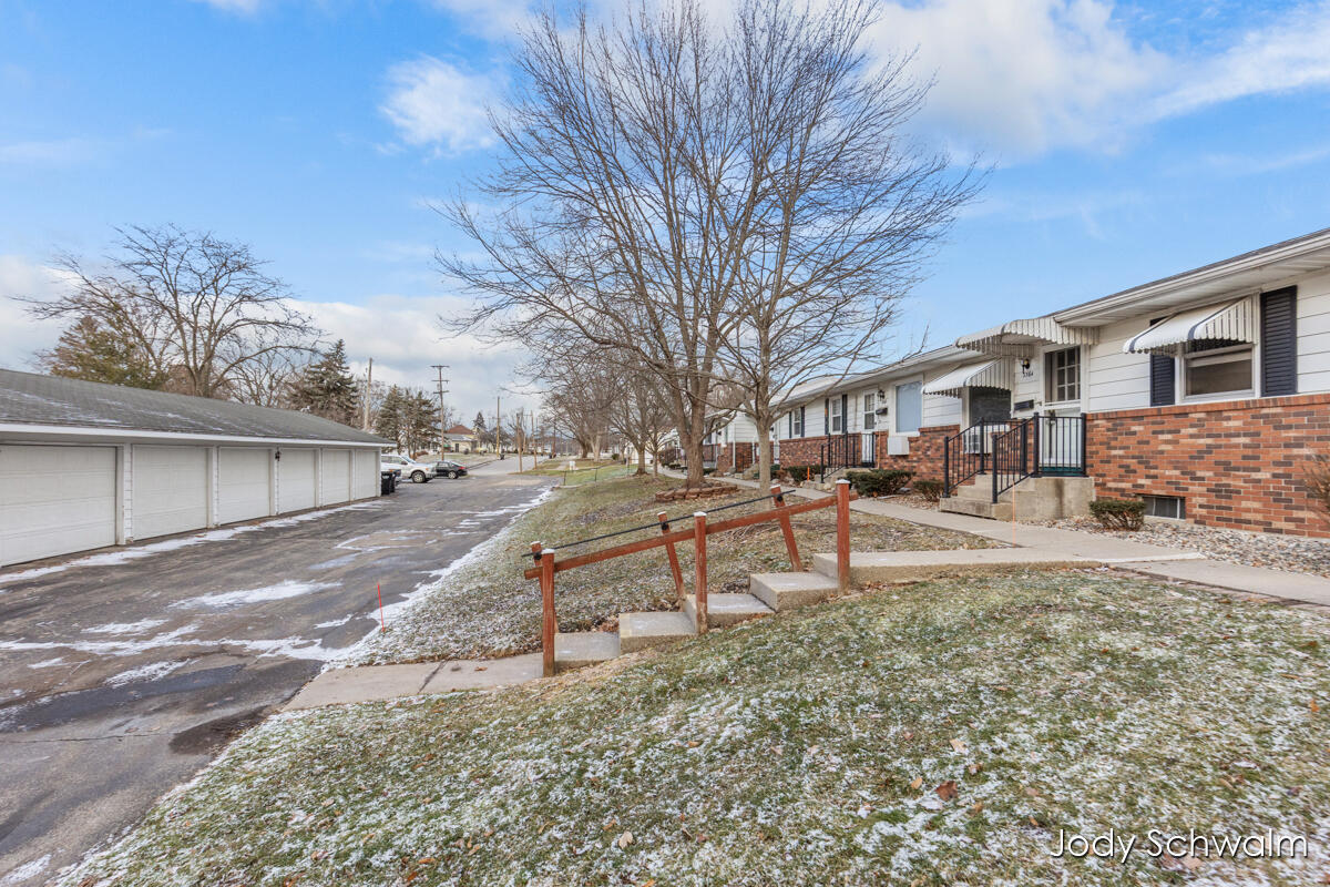 3364 Chestnut Avenue SW