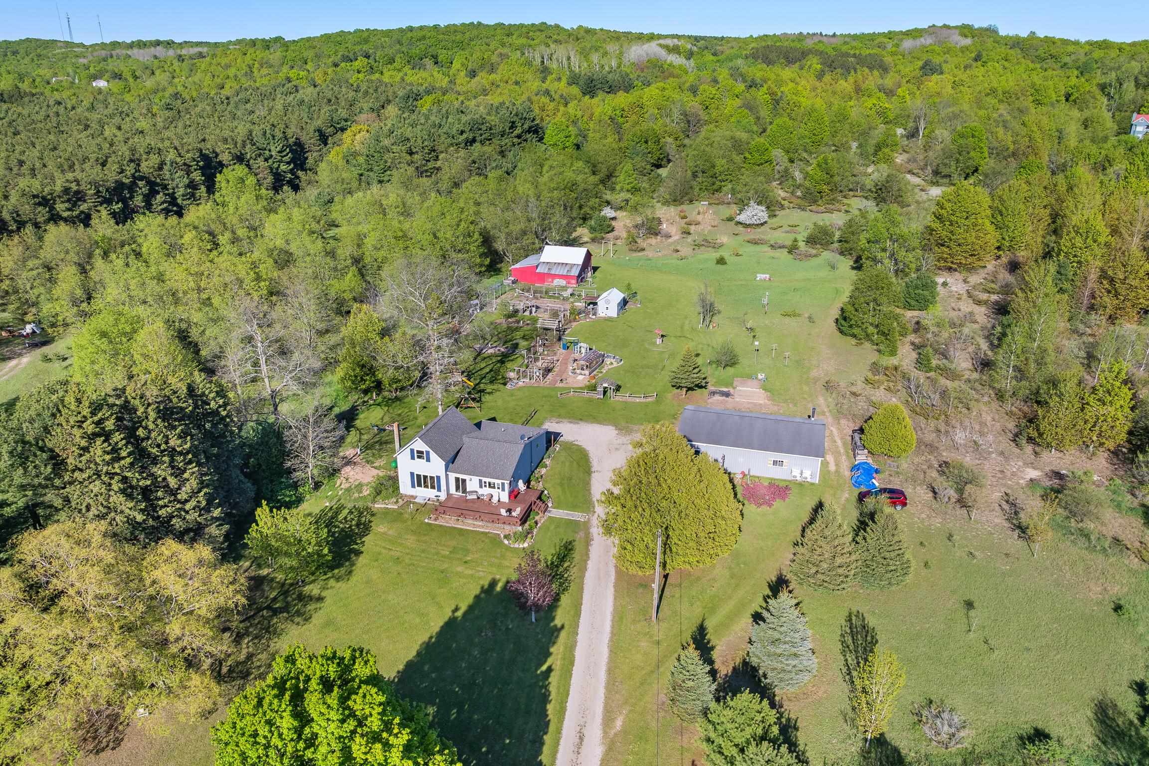 2389 Paul Rose Road