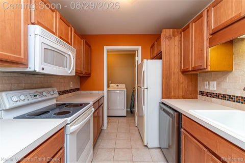 Tiny photo for 4341 Berkshire Drive #110, Sterling Heights City, MI 48314 (MLS # 20261068415)