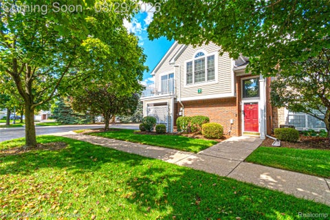 Tiny photo for 4341 Berkshire Drive #110, Sterling Heights City, MI 48314 (MLS # 20261068415)