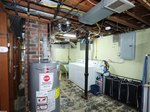 Tiny photo for 2028 Barrett Street, Royal Oak City, MI 48067 (MLS # 58050201283)