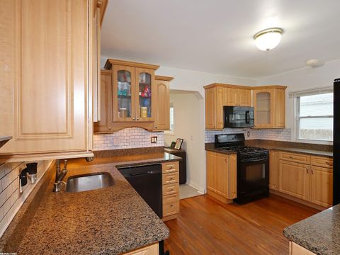 Tiny photo for 2028 Barrett Street, Royal Oak City, MI 48067 (MLS # 58050201283)