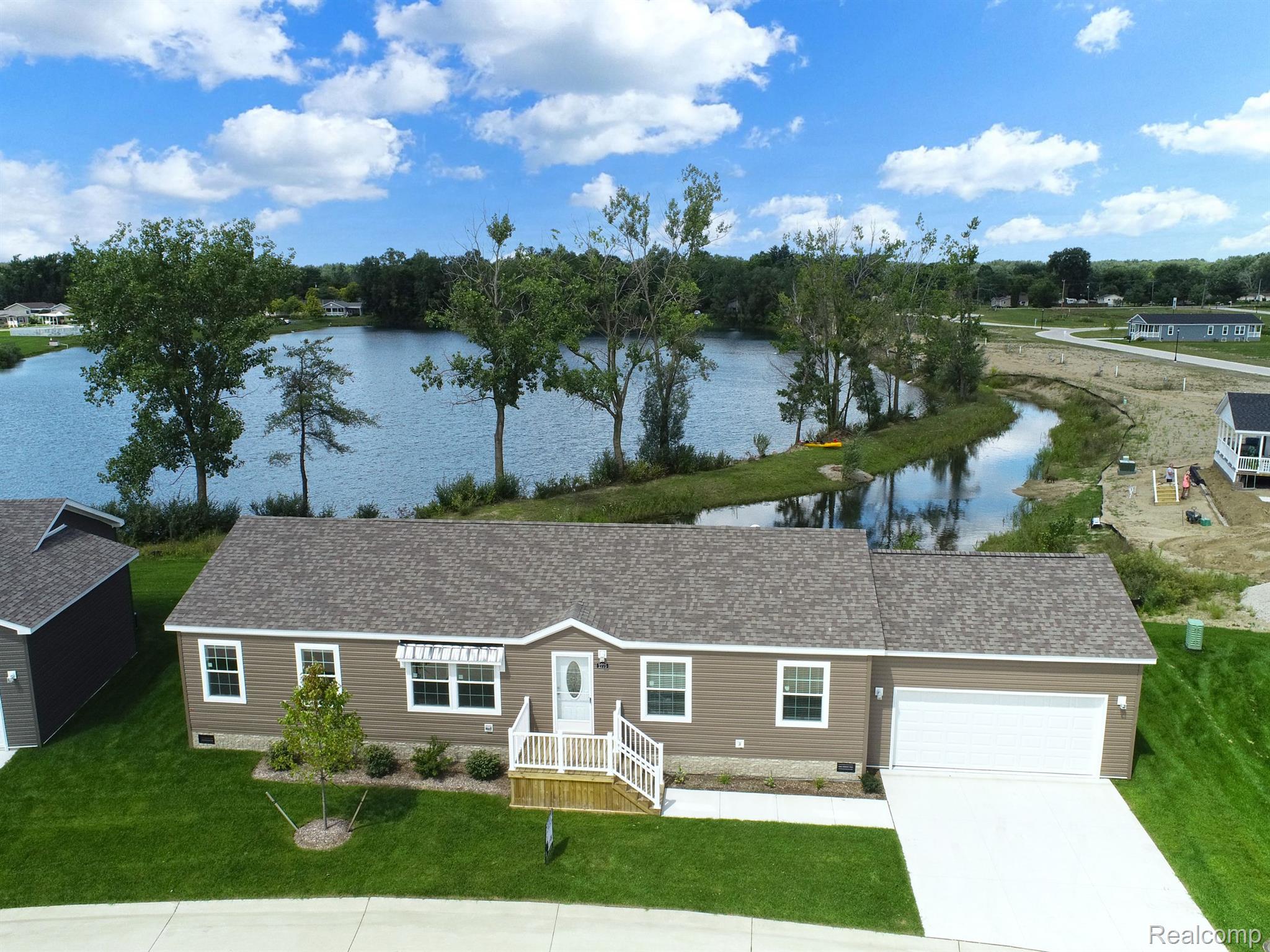 2775 NAPLES Court