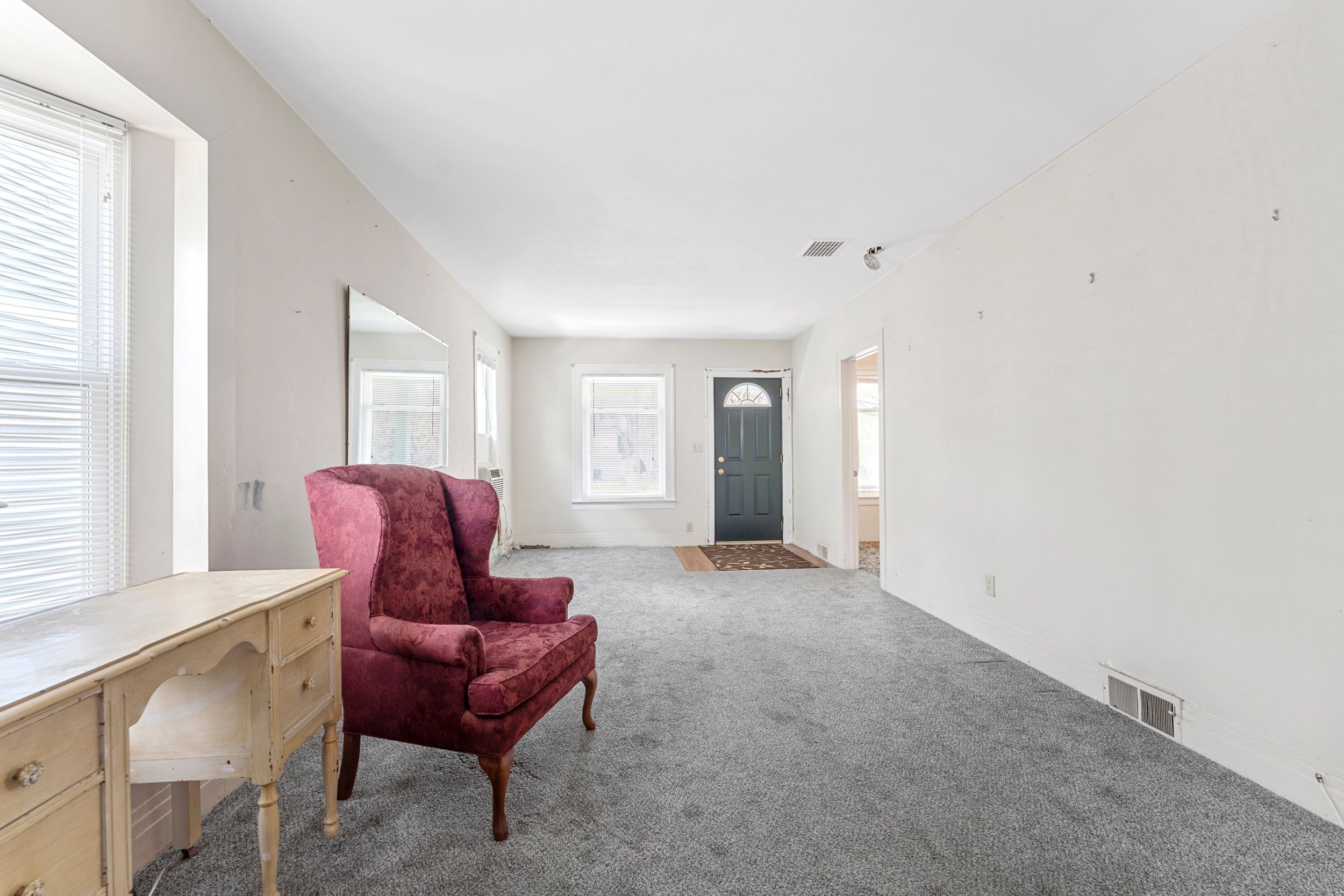 512 POPLAR Street