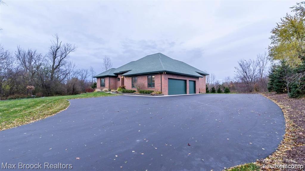 3520 Blue Heron Court