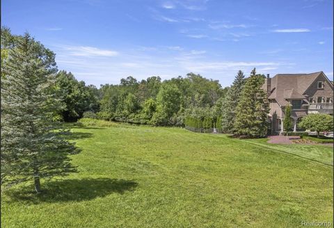 18197 Shelley Pond Court Northville City MI 48168