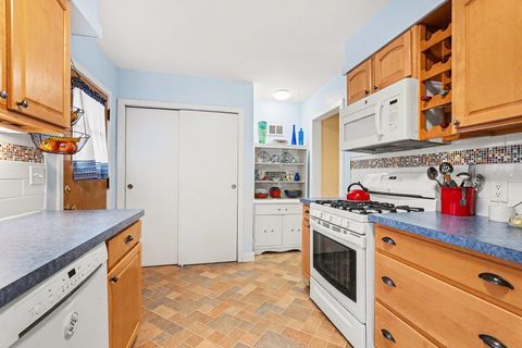 Tiny photo for 1454 Hope St SE, Grand Rapids City, MI 49506 (MLS # 65026001846)