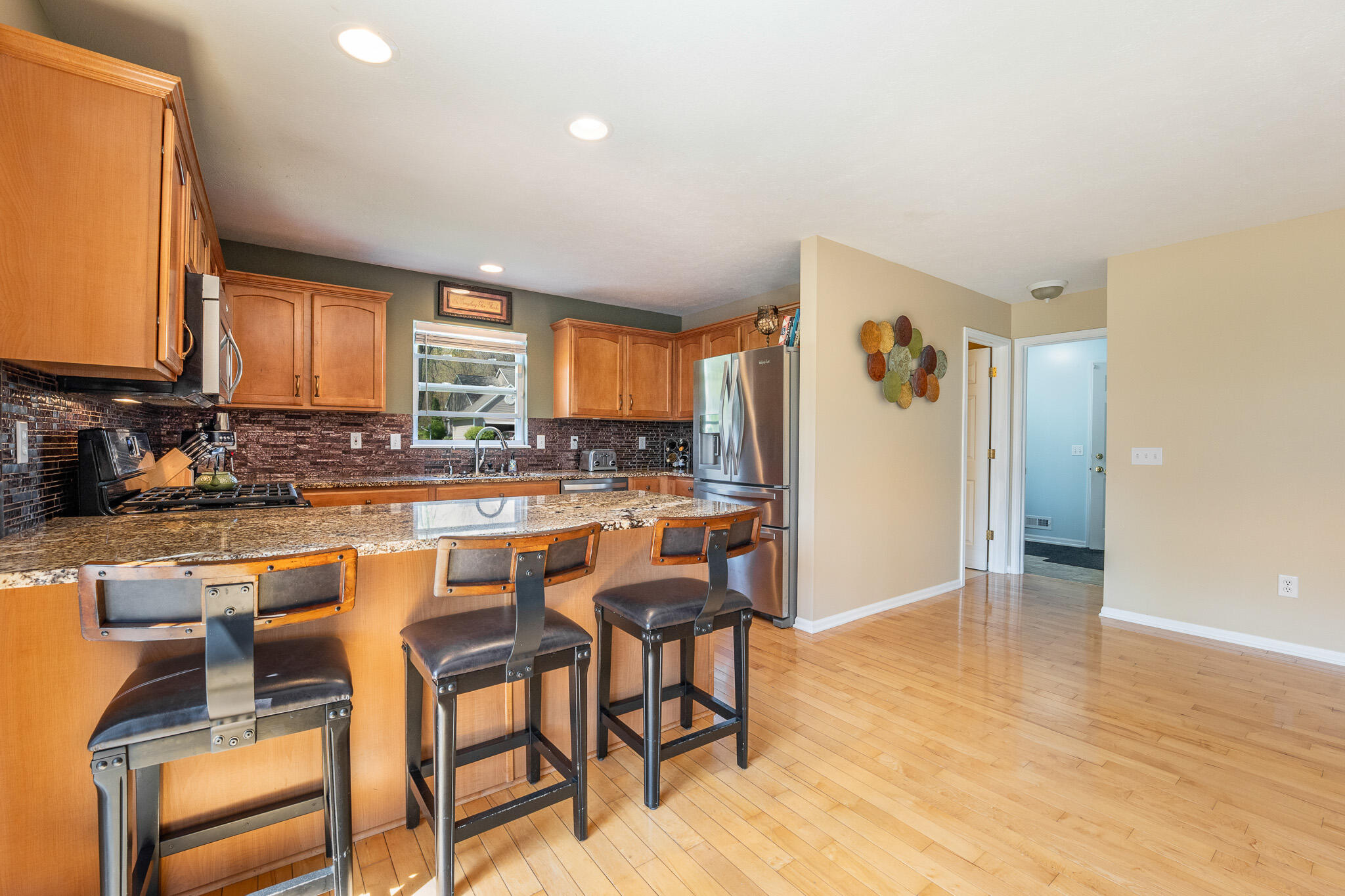 1637 Tanager Lane