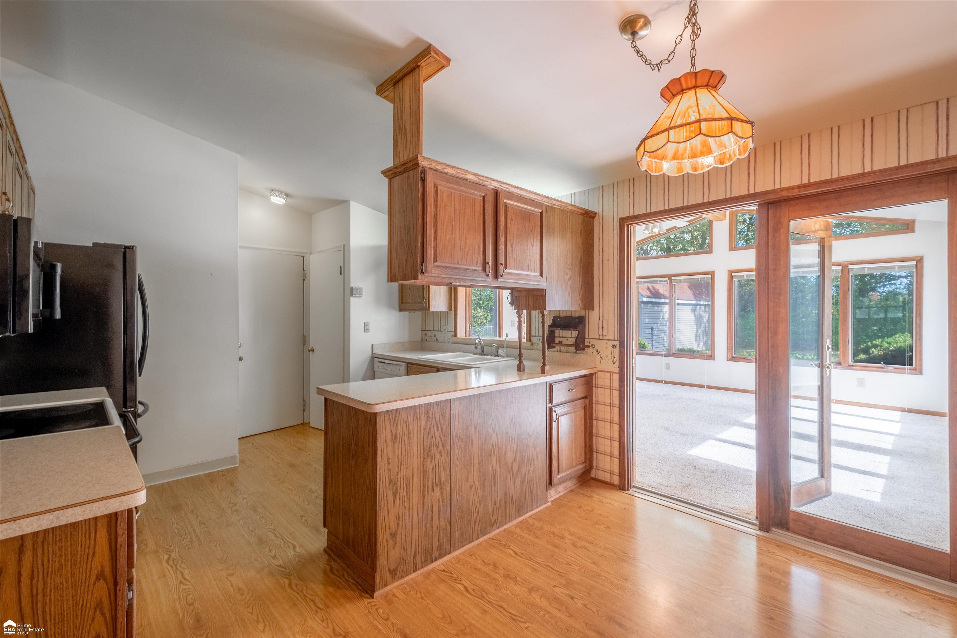 3305 Connecticut Street