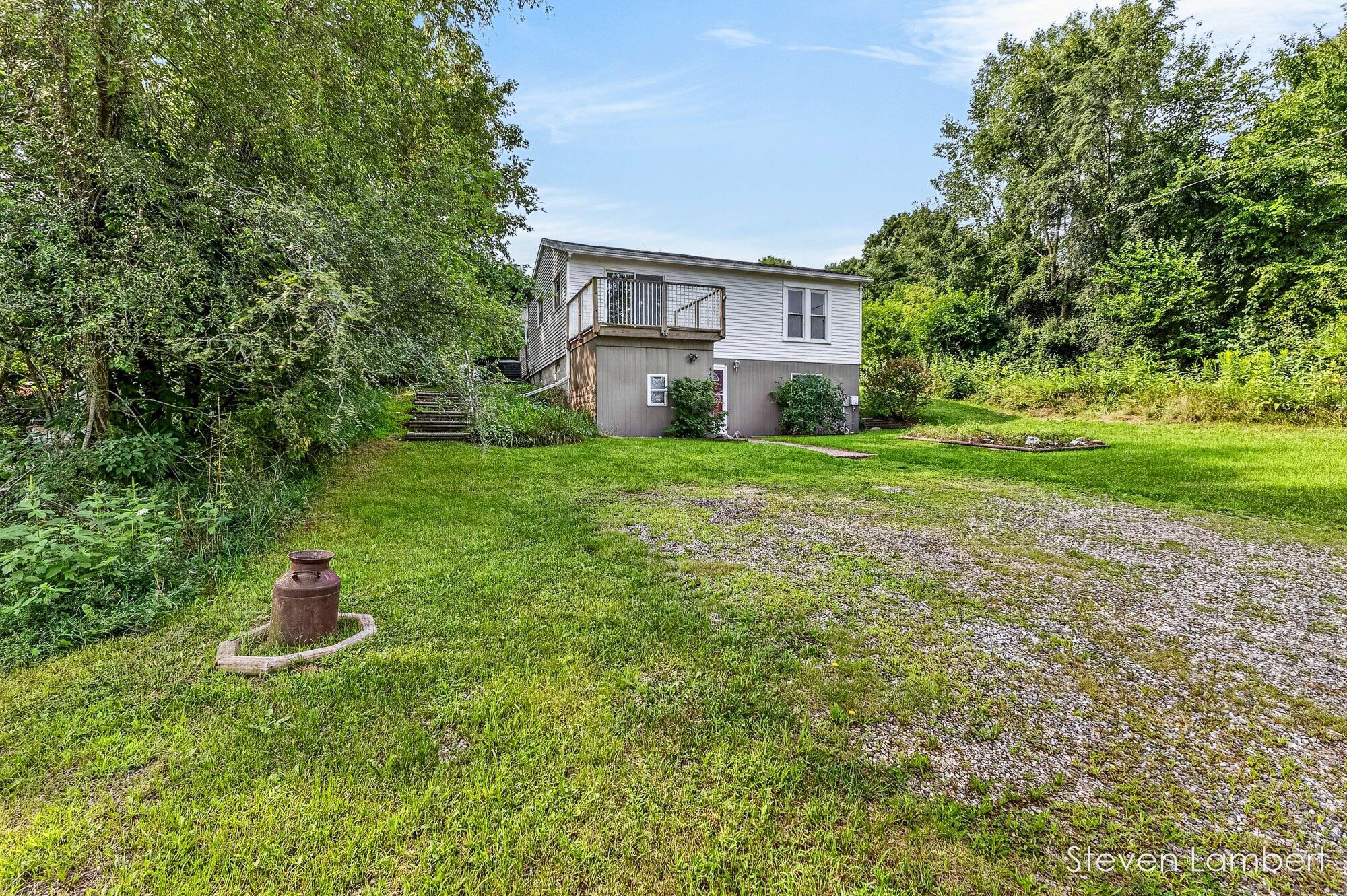 6499 Oakwood Drive