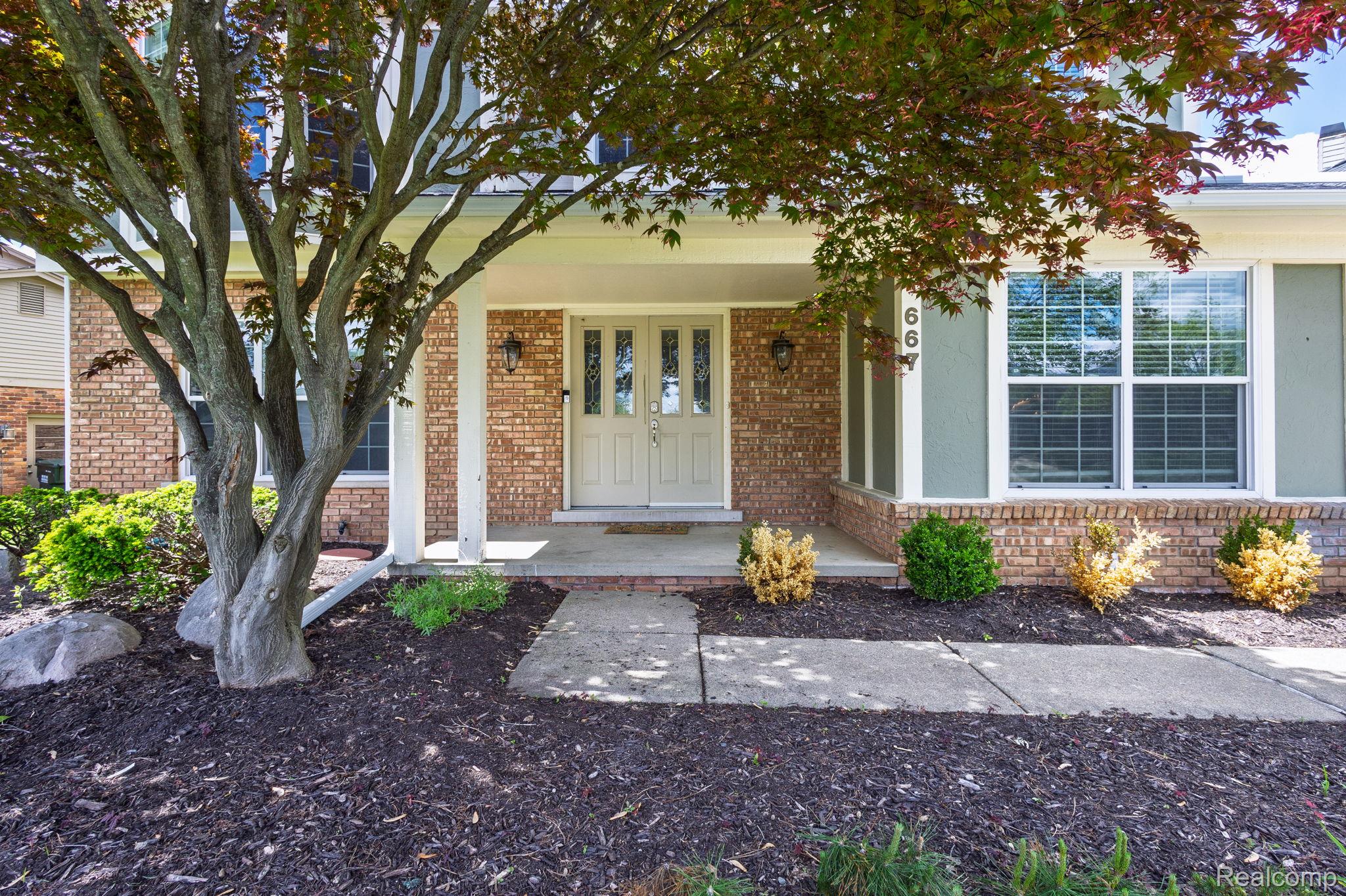 667 Heritage Lane