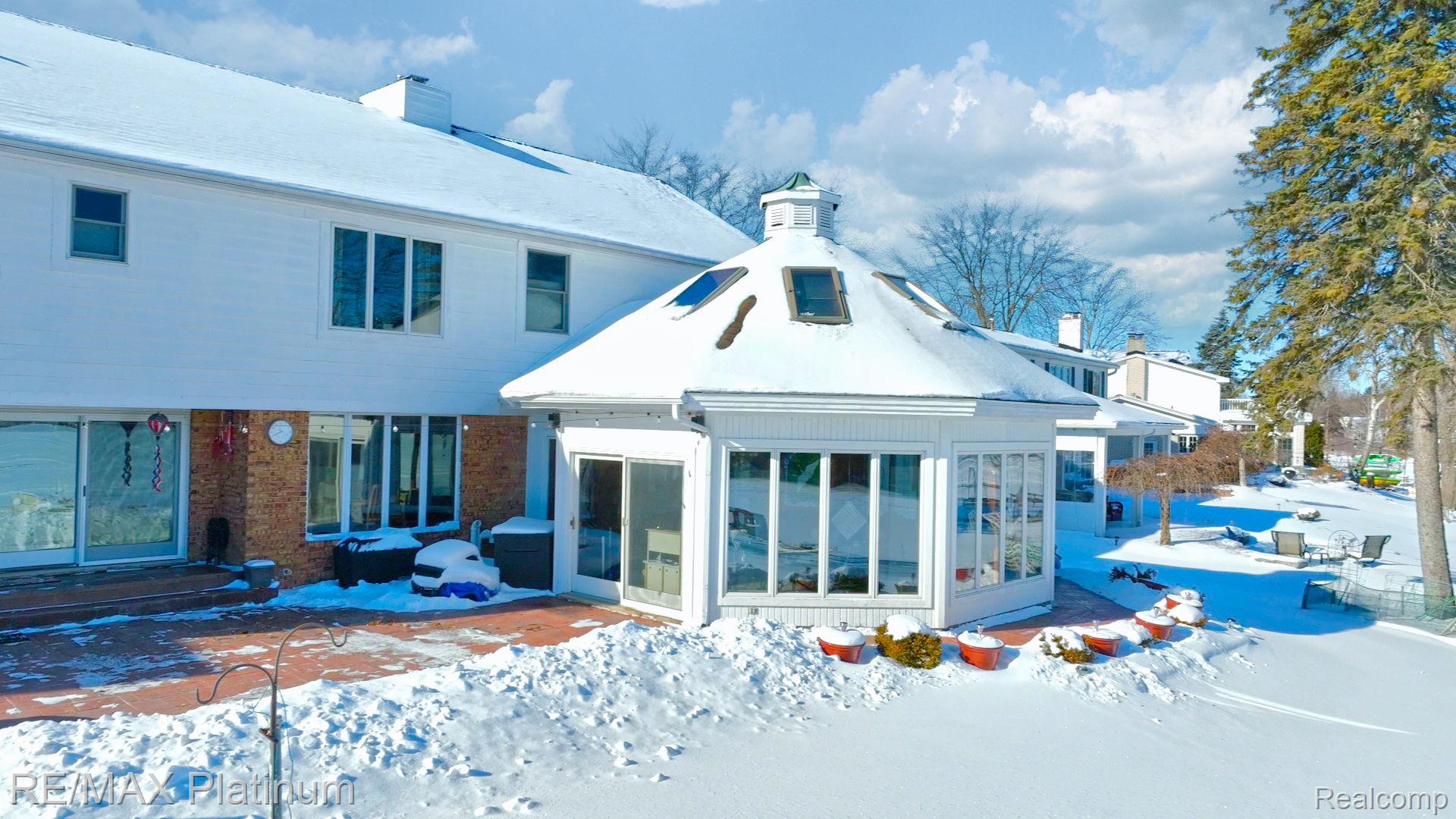 2863 Walmsley Circle Drive