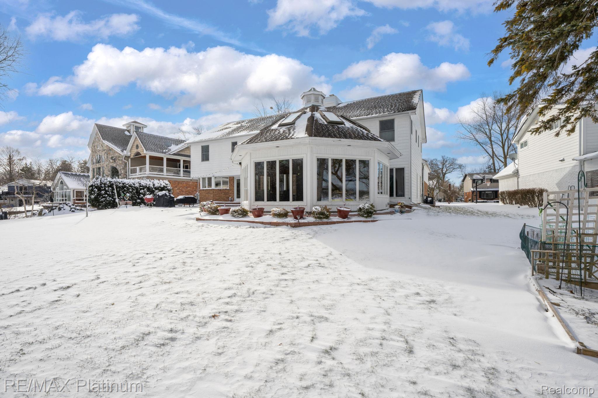 2863 Walmsley Circle Drive