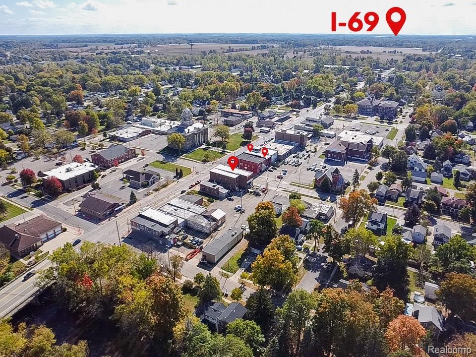 227 N Shiawassee Street W