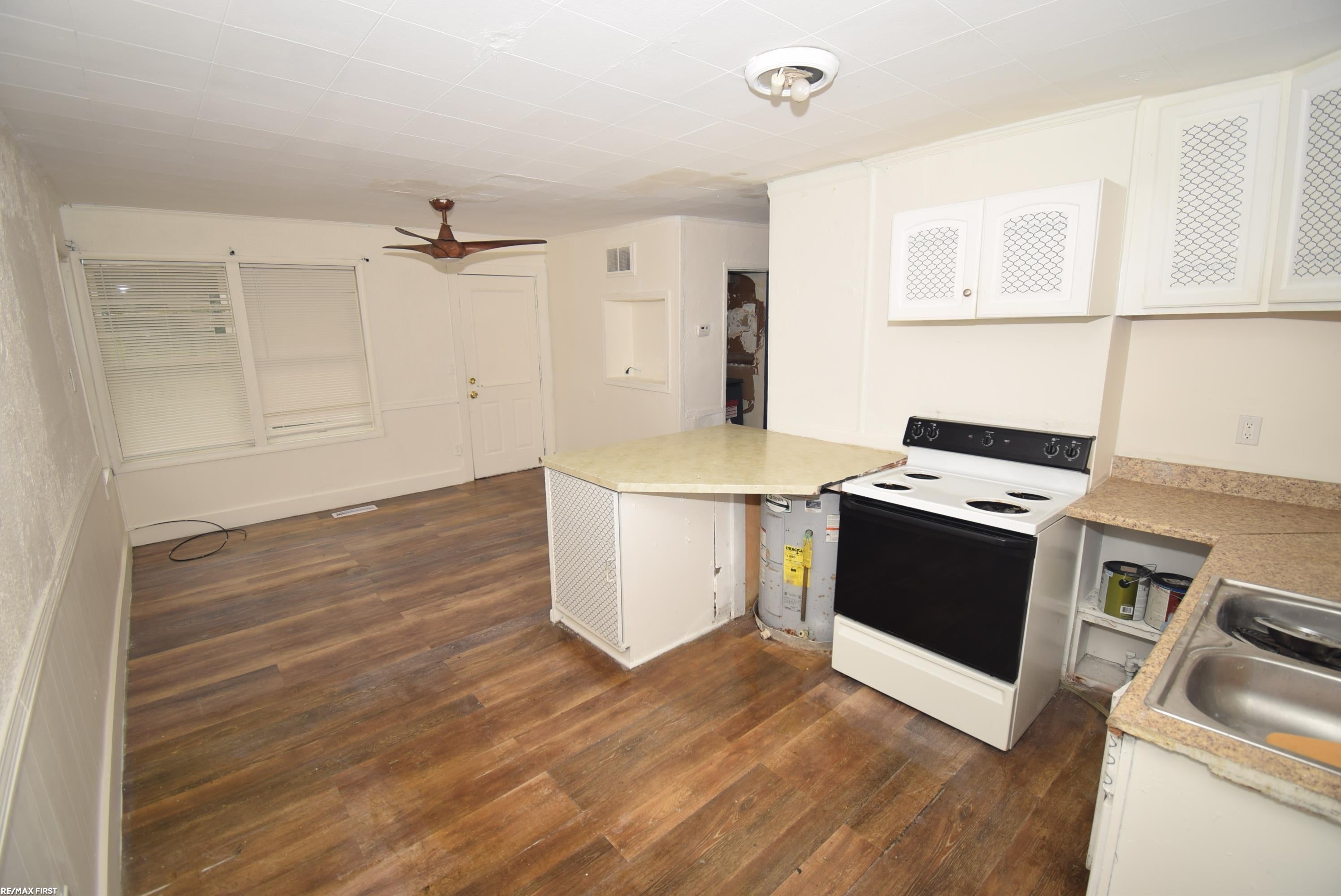 20180 Sherwood Road