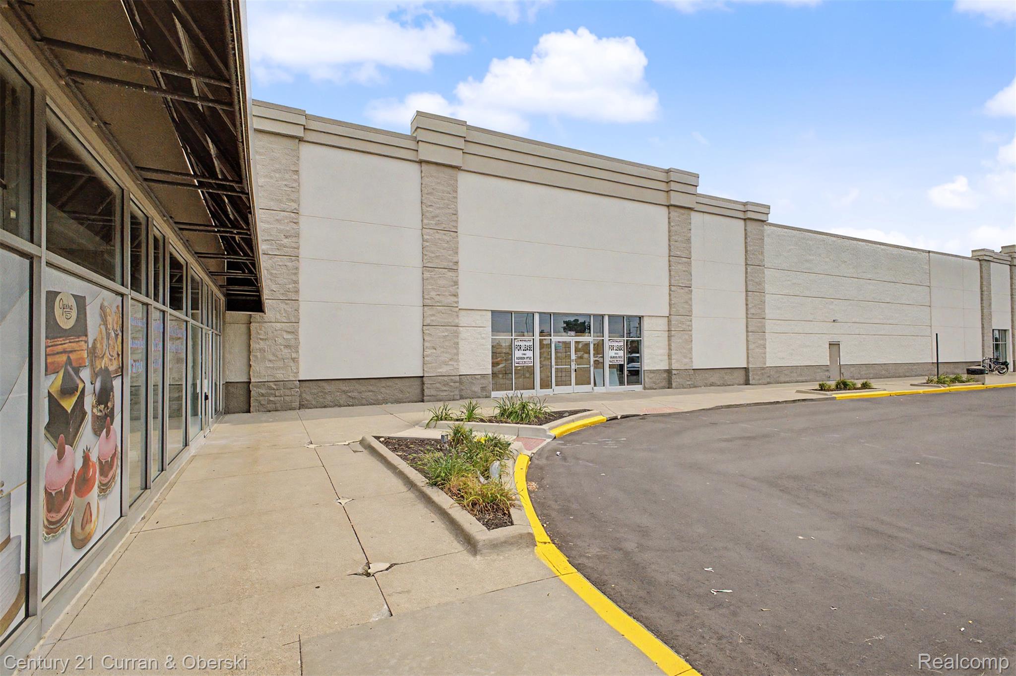 5870 Middlebelt Road