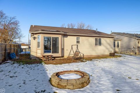 Tiny photo for 13850 Hartill Drive, Warren City, MI 48089 (MLS # 58050199577)