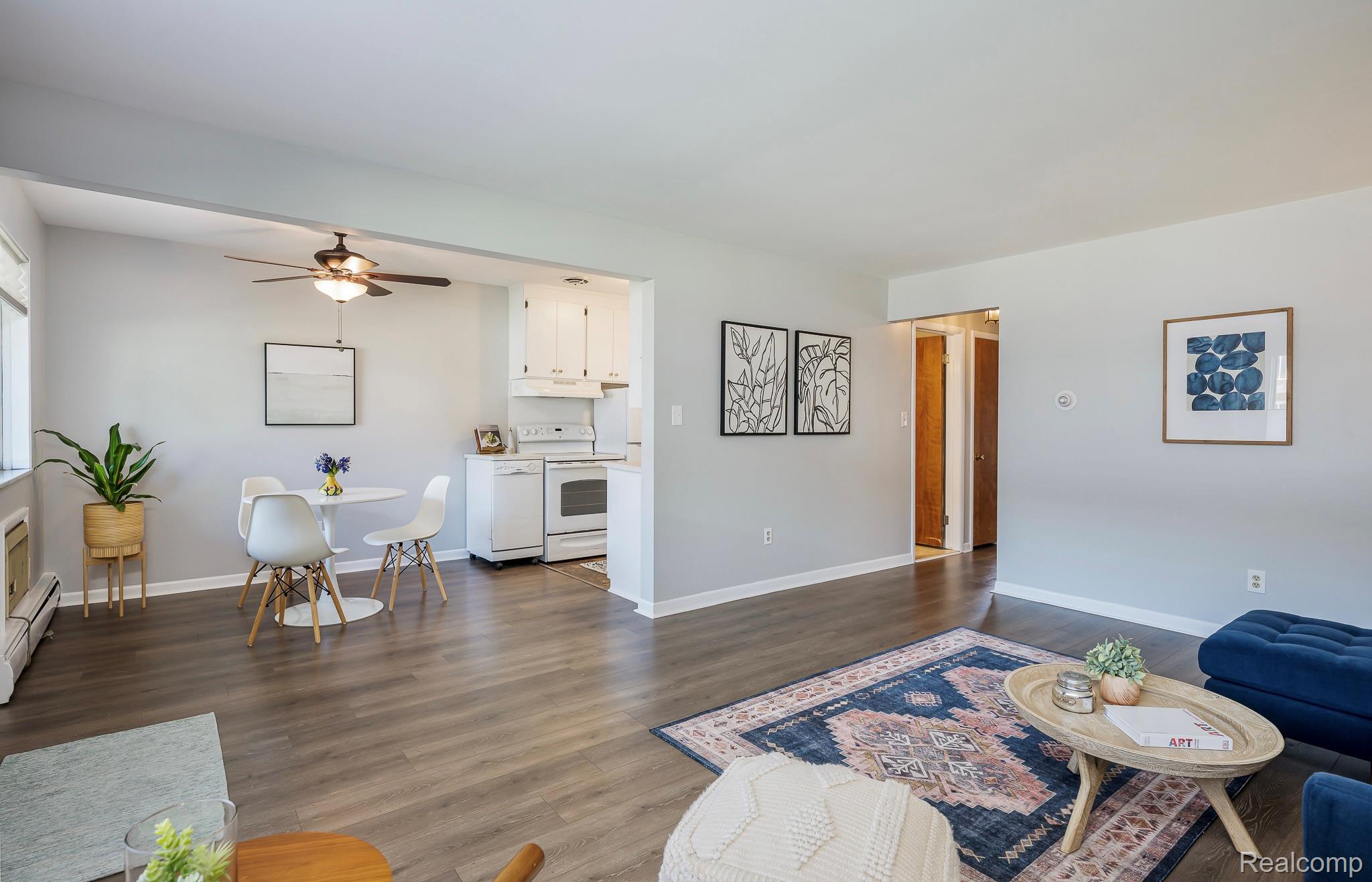 2125 Clawson Avenue 107