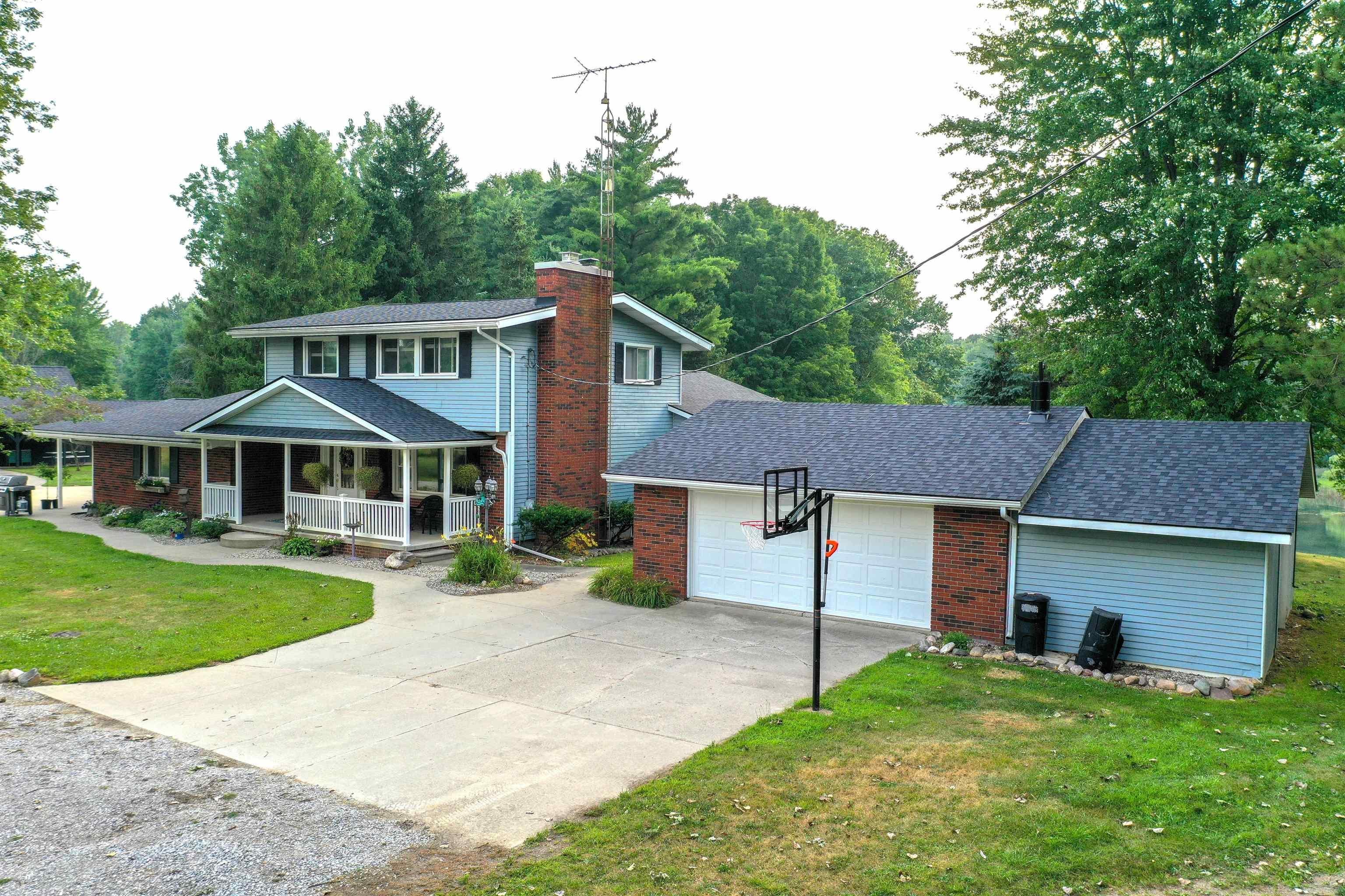 6235 Welch Road