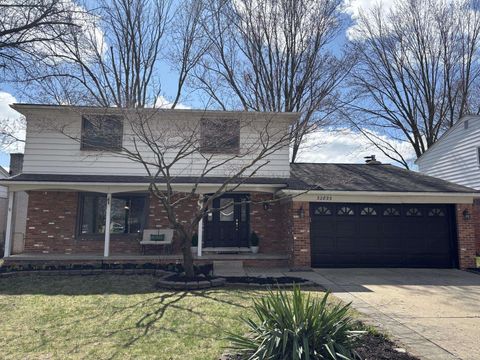 32893 Perth Street Livonia City Wayne MI 48154