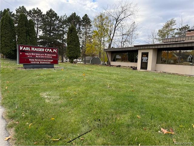 610 E Grand Blanc Road