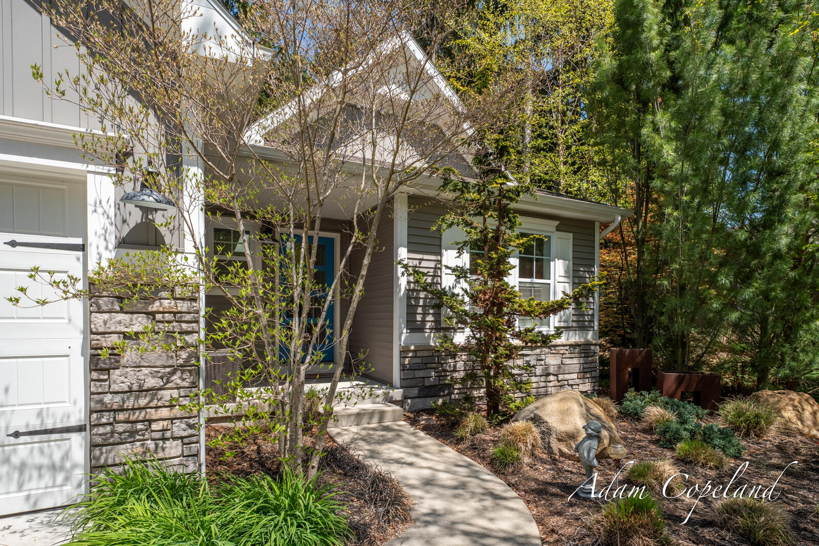 6563 Sanctuary Trail