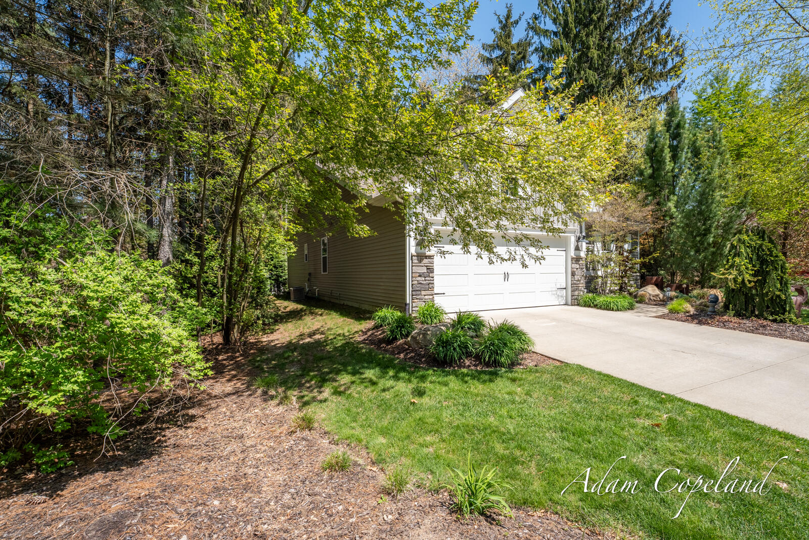 6563 Sanctuary Trail
