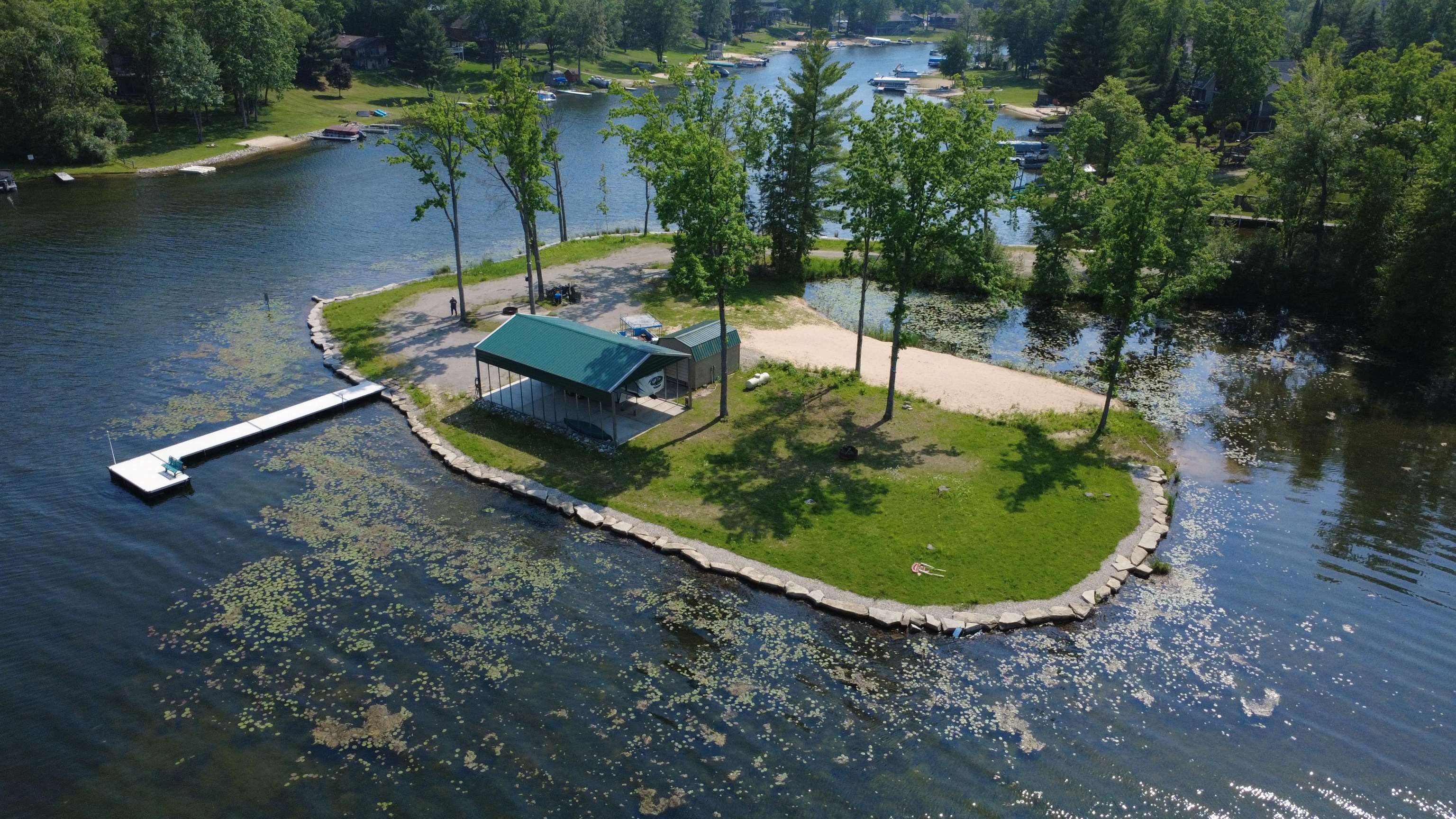 1872 Indianwood Trail