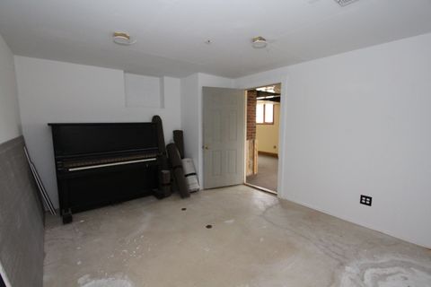 listing image 41