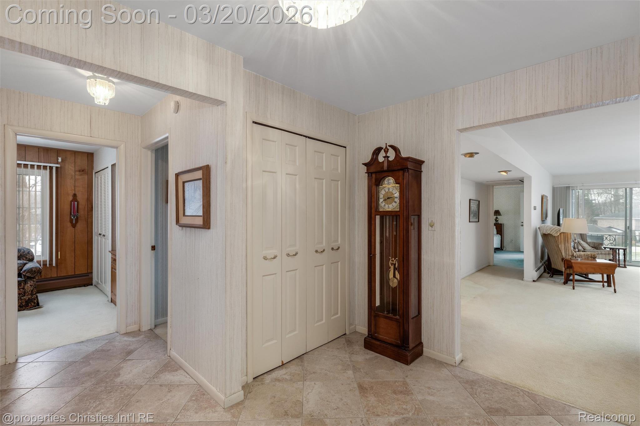 40750 Woodward Avenue 25