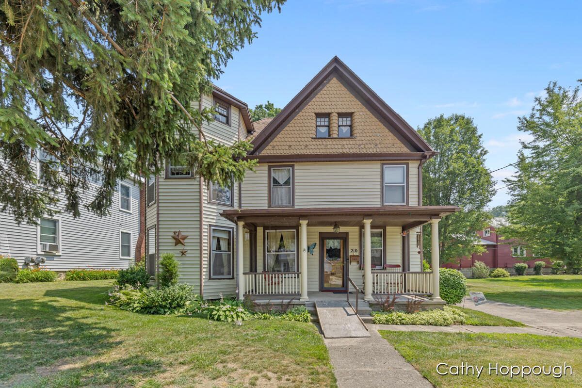 210 N Jefferson Street