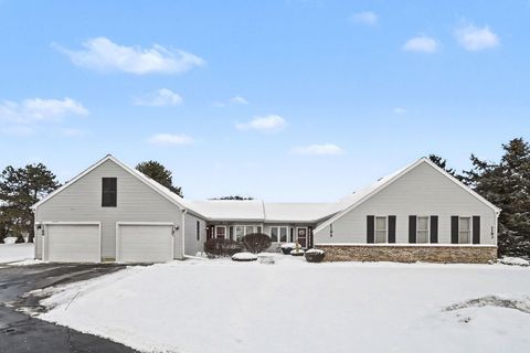 1197 Sunview Drive 14 St Johns City MI 48879